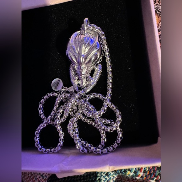 copes Greytech Alien Necklace silver chain GOTHBOICLIQUE GBC - Picture 9 of 14